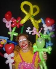 clown with balloons
